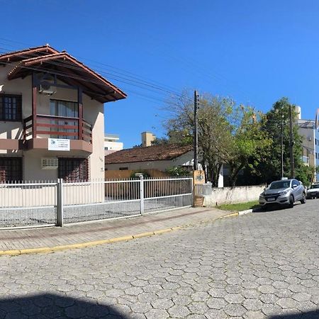 Apartamentos Vo Lela บอมบินญัส ภายนอก รูปภาพ